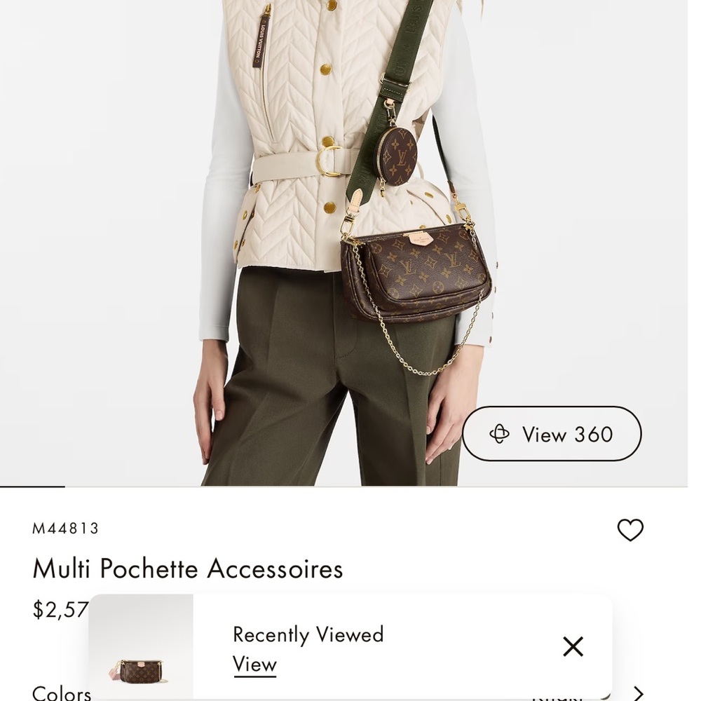 Pristine condition comes with dust bag